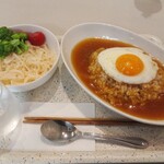 Powii cafe - 玄米の中華カレー＆野サラダ