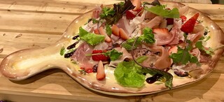 Karuizawa Budobou - 生火腿与时令水果沙拉