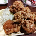 海鮮酒場とろ丸 - 若鶏唐揚げ。