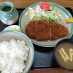 みらく - 本日のランチ、とんかつ定食