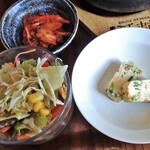 コッテジ - 「豆腐チゲランチ」の副菜類