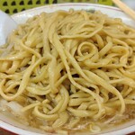 ラーメン二郎 - この麺が最高に旨い
