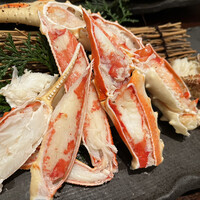 かに道楽 横浜店 - かにの食べくらべ。左から「ズワイかに」「タラバかに」「毛がに」