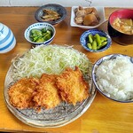 208494364 - ヒレカツ定食・俯瞰図