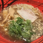 麺・餃・揚 GA.KU - 鶏ガラ醤油ラーメン(中) 858円