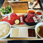 渋谷 和牛焼肉 USHIHACHI 極 - 