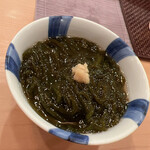 木挽町 とも樹 - 淡路の初摘みもずく酢。繊維が太い