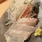 木挽町 とも樹 - 眞子鰈。肉厚。撮影漏れした縁側もまんまるくてプリプリでした