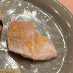 木挽町 とも樹 - 春子鯛の黄身酢オボロです