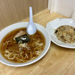 谷ラーメン - ラーメン半チャーハンセット