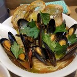 Rock’anDo - zuppa di cozze（ムール貝のスープヌードル）