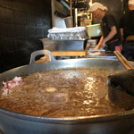 Sasaya - 味噌煮込みの大鍋