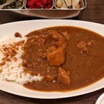 元町チキンカレーのお店 パルフェ - 