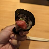 恵比寿 鮨 ふじまさ - トロ手巻き
