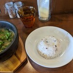 スープカレー カジュ - ご飯は雑穀