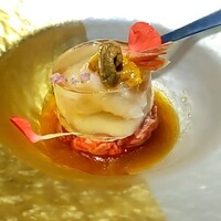 牛の達人 GINZA - 海鮮和牛ユッケとコンソメジェル