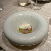 ベージュ アラン・デュカス 東京 - 