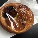 boulangerie Matsuoka - アプリコットとアーモンド