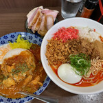 ヌードル＆スパイスカレー 今日の1番 - 