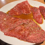 Yakiniku Genzan - 赤身三種盛1,990円
                        ナカニク、ハバキ、シキンボ