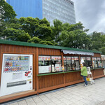 とうきびワゴン - ワゴンはまだお店の横に片付けられていました