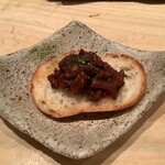 鳥しき - 鳥の煮込みとバゲット