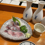 根岸家 - 青魚の脂を高清水で流す