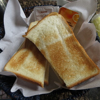 カフェ・ド・カトレア_1