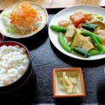 中国四川料理 彗星 - Cランチ (ご飯大盛り)  1485円