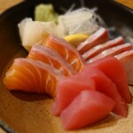 Nishiki cafe& Izakaya - オントレーサシミ