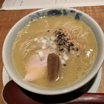 永来権 - 鶏白湯ラーメン