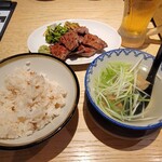 牛タン焼専門店 司　 西口名掛丁店 - 牛タン定食４枚＋生ビール