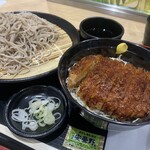 小木曽製粉所 - ざる蕎麦と駒ヶ根ソースカツ丼のセット