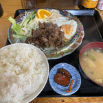 Furusato - 牛しょうが焼き定食750円のご飯大盛り50円