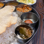 Robin's Indian Kitchen - 