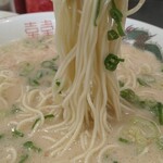 長浜ラーメン 一心亭 - 替玉後に再リフト（ ＾ν＾）