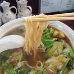 進来軒 - 麺リフト