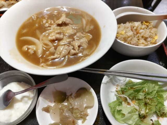 珉珉 虎ノ門店 （みんみん）のご予約 - 虎ノ門ヒルズ/中華料理