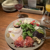 MAKIBI - 