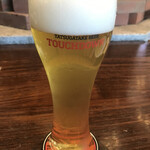 ROCK - ヴァイス。いわゆるヴァイツェンのようなビールですが、コチラのはヴァイツェンに感じがちな甘味の強さやモッタリ感がない一杯。普段ヴァイツェンを飲まない方にこそ合うビールかも？