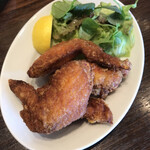 ROCK - フライドチキン。ハーフだけど充分すぎるサイズ。