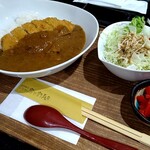 かりわの ちゃわん - 牛すじカツカレー