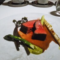ラール・エ・ラ・マニエール - 肉料理　黒毛和牛のランプ炭火焼き　赤ワインのソース