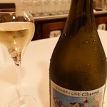 エヴォリュエ - 