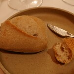 エヴォリュエ - 