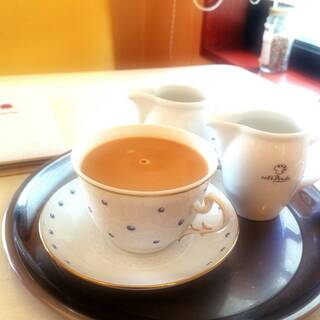 カフェ プラド_1