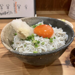 しんのすけ - 釜揚げしらす丼