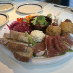 Garment District by Bedford Cafe - 盛り合わせ