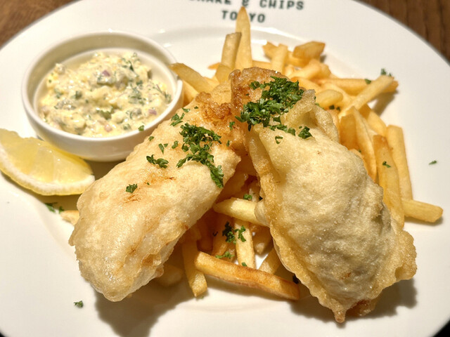 移転】The Shake & Chips Tokyo （ザシェイク＆チップストウキョウ