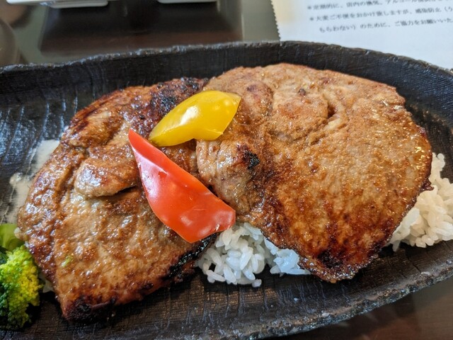 器＆カフェレストラン遊 桑折店 &ndash; カフェで楽しむ器と料理